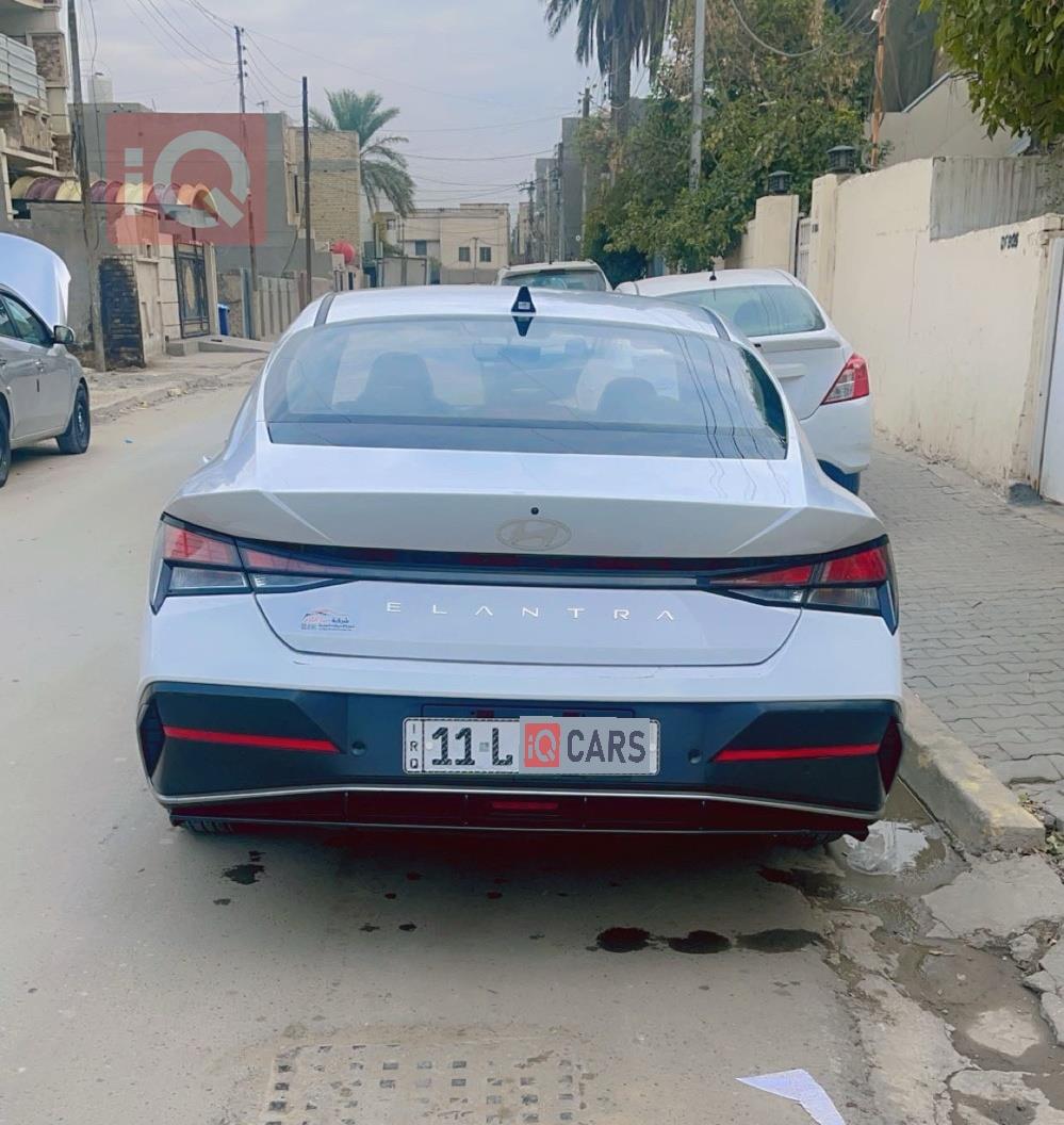 هيونداي النترا